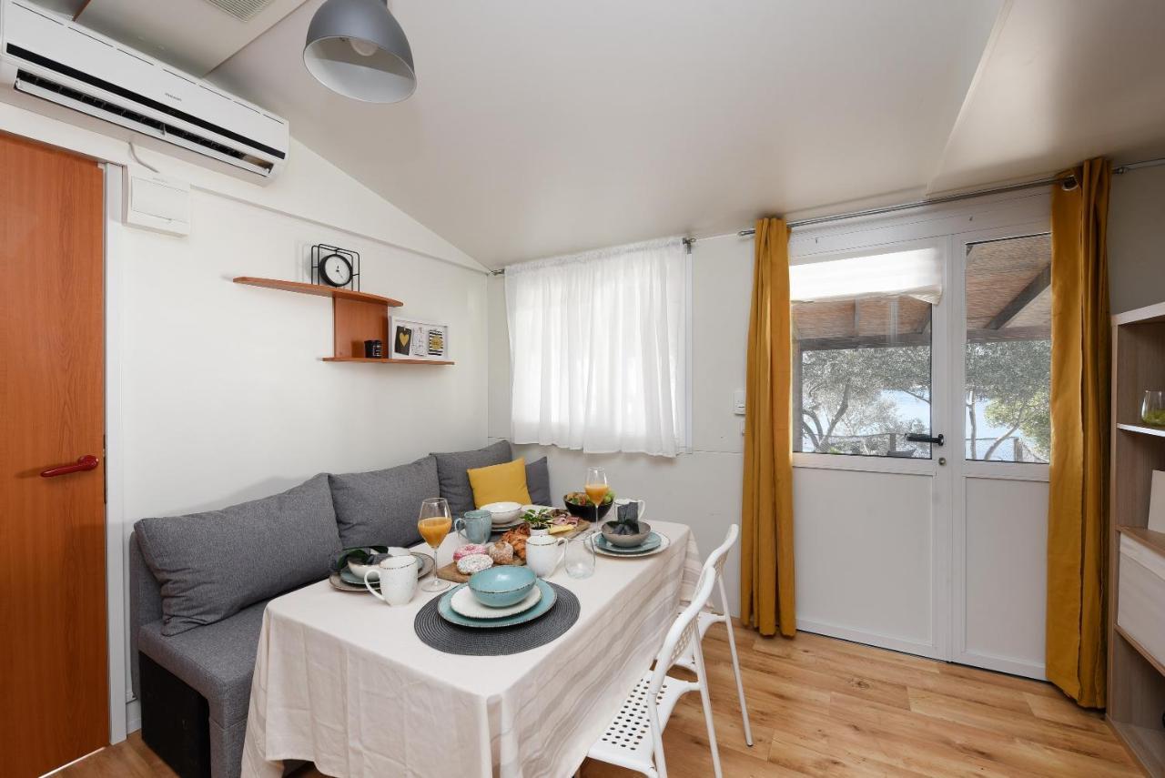 Mia Mobile Home With Jacuzzi Ždrelac Dış mekan fotoğraf
