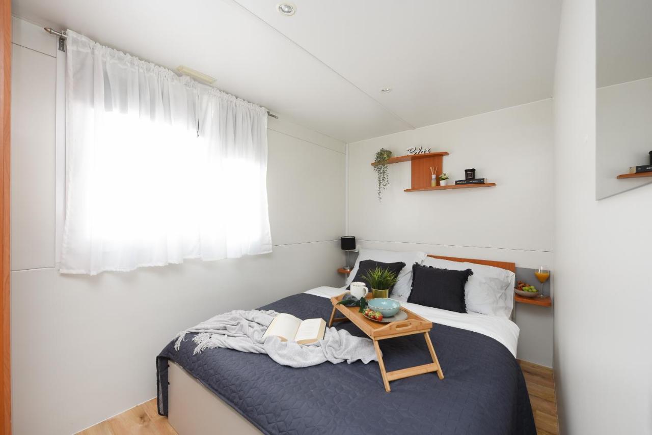 Mia Mobile Home With Jacuzzi Ždrelac Dış mekan fotoğraf