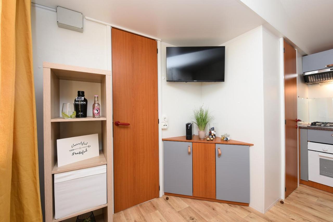 Mia Mobile Home With Jacuzzi Ždrelac Dış mekan fotoğraf